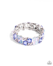 Load image into Gallery viewer, Scattered Showcase  Blue Bracelet
