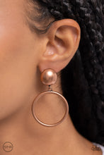 Load image into Gallery viewer, Classic Candescence - Copper Earrings
